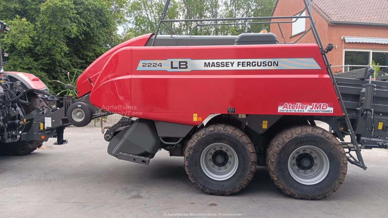 Massey Ferguson LB2224